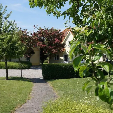 Ferienhof Wellendorf - Loft Im Bauernhaus - #16153 Wulfen auf Fehmarn